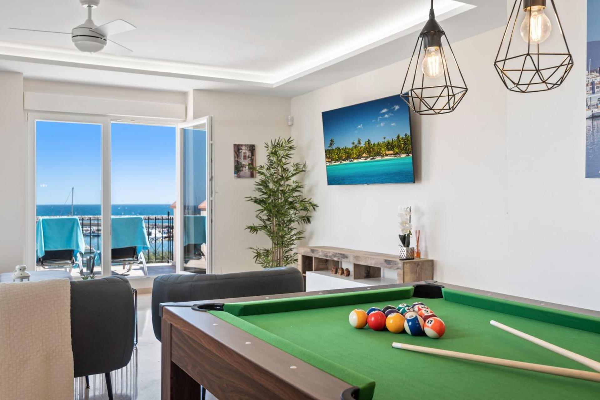 Belgravia Club 埃斯特波纳 外观 照片