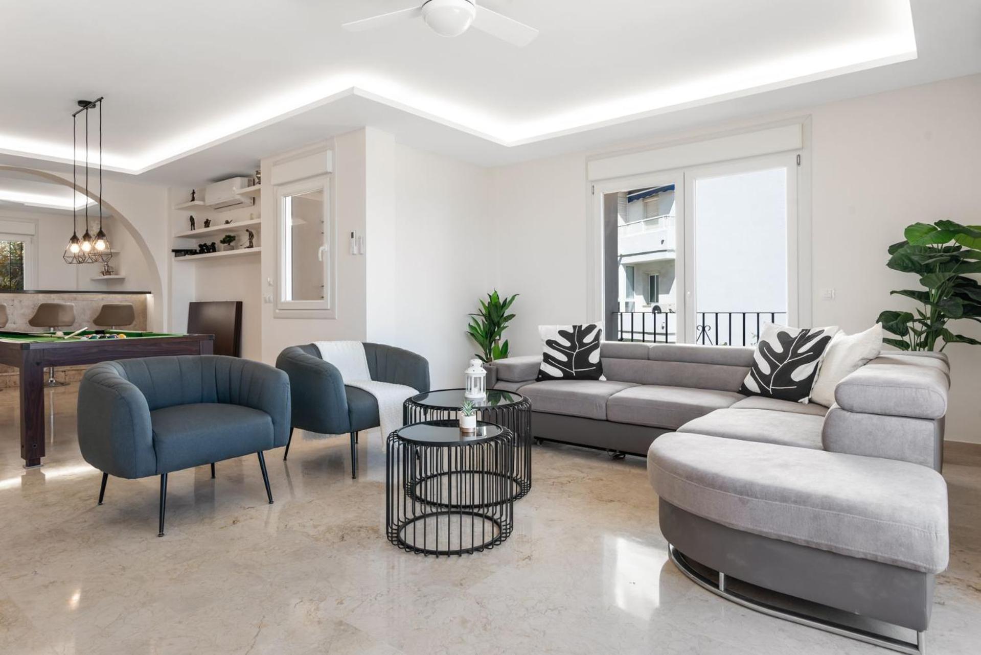 Belgravia Club 埃斯特波纳 外观 照片